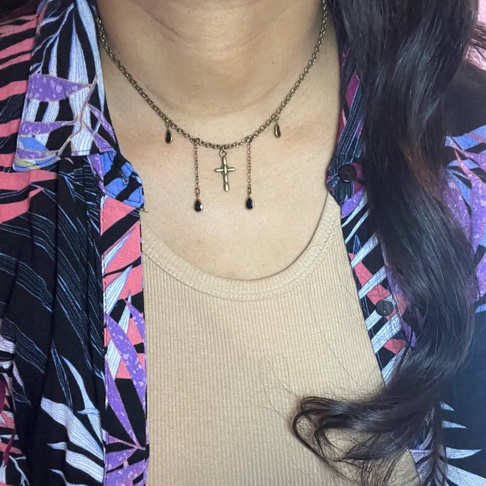 Antique Bronze Cross w Black Drop Stones Necklace - Picture 2 of 2